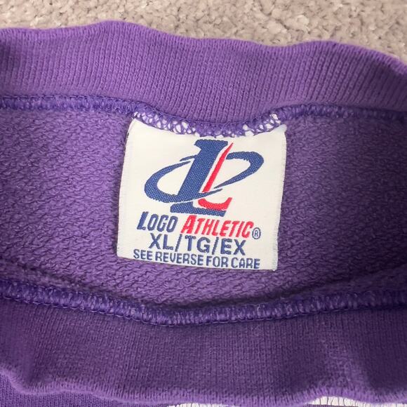Purple Vtg Charlotte Hornets Sweatshirt Logo Athletic Crewneck Size XL NBA - Picture 4 of 8